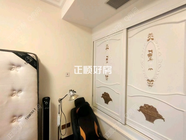 客厅