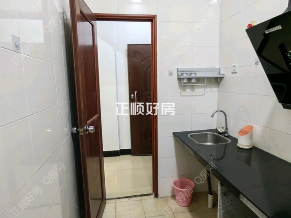 客厅