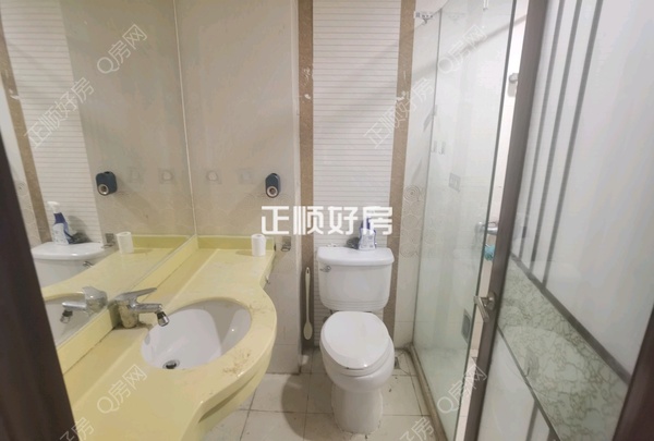 客厅