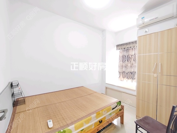 主卧