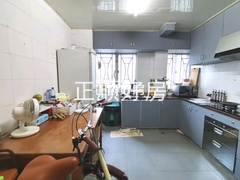 厨房