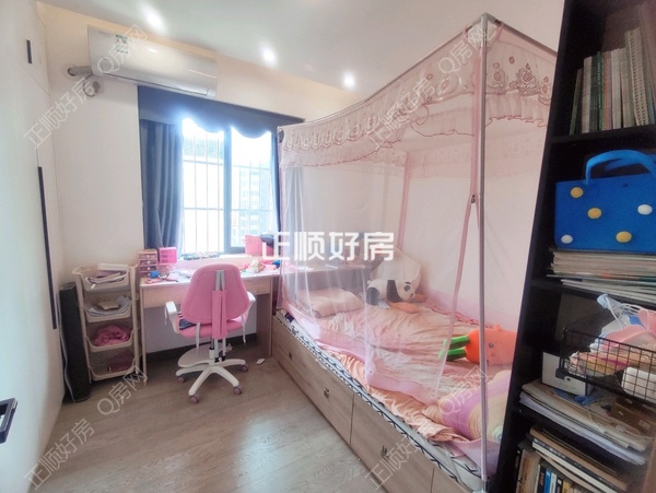 客厅