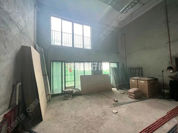 客厅