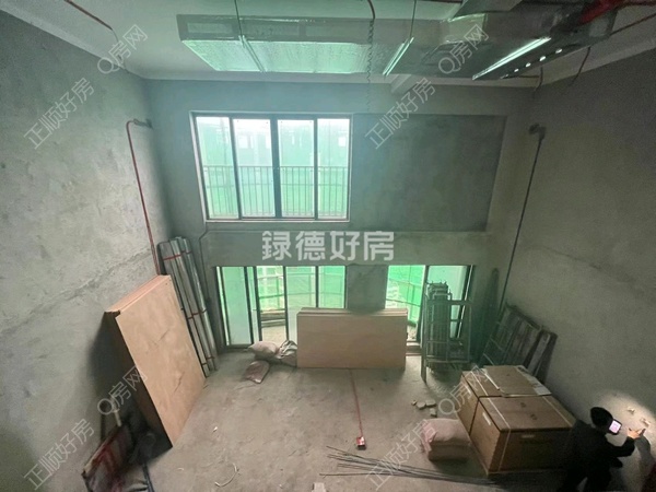 客厅