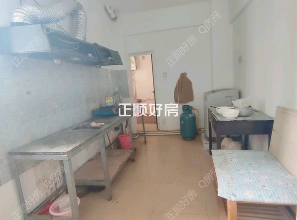 客厅