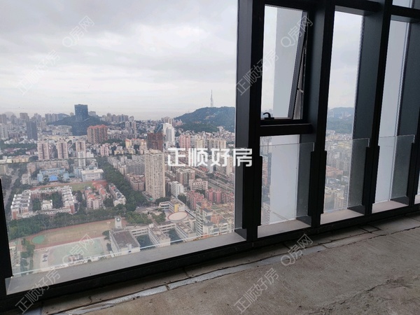 客厅