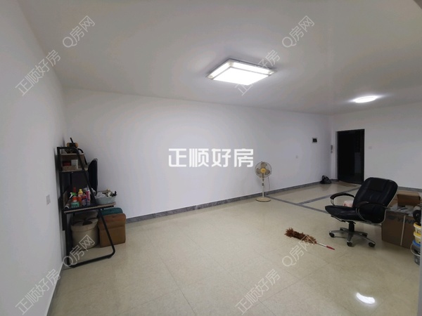 客厅