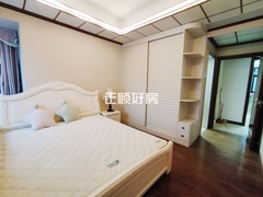 主卧