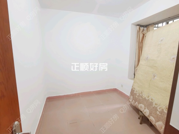 次卧