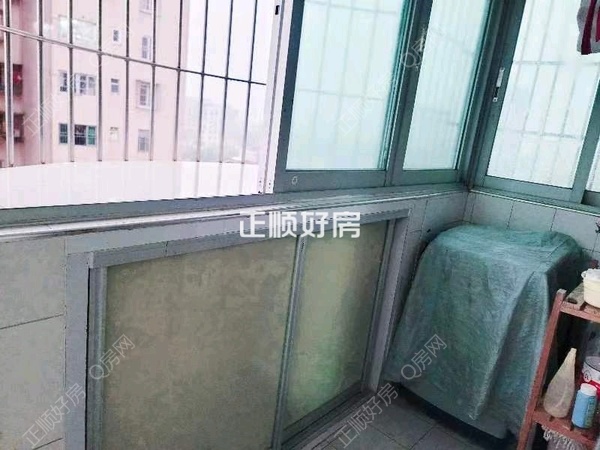 客厅