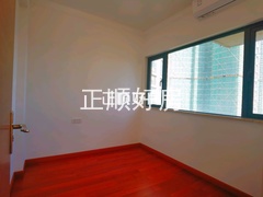 次卧