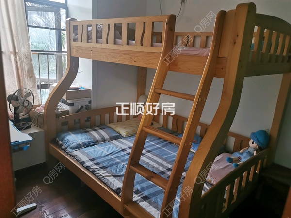 客厅