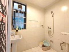 s126CB923C0F740078E926A0B7EC9BC84.jpg