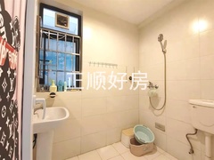 s126CB923C0F740078E926A0B7EC9BC84.jpg