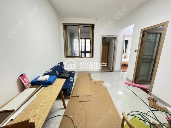 s33DF62A704B94B89A35FC081247CF764.jpg