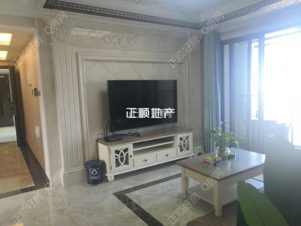 客厅