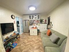 house_img