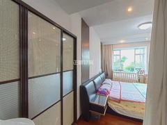 s737EA9AFBFC04263814D55F97C335C45.jpg