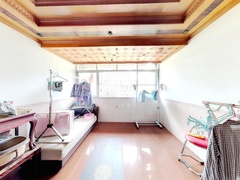 house_img