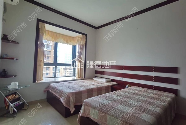 sAB1EA901B1D14672AA015C3F472C0768.jpg