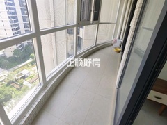 sB7AC3F62C9354BE29F7D7D8863566EA9.jpg
