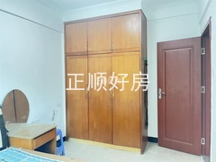 sC8C32F24FF4B4056BD67FC616777D1D9.jpg