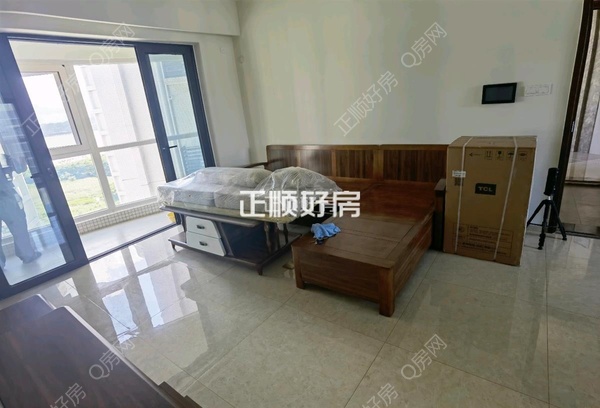 sCF18E34E3A1545E38F8A5AD5A509B720.jpg