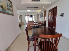 sFE38364C171640DD8CBE07EE7C895EE3.jpg