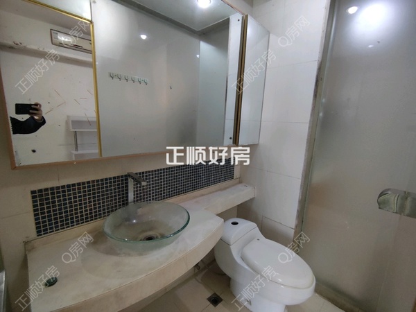 客厅