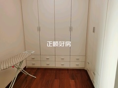 衣帽间