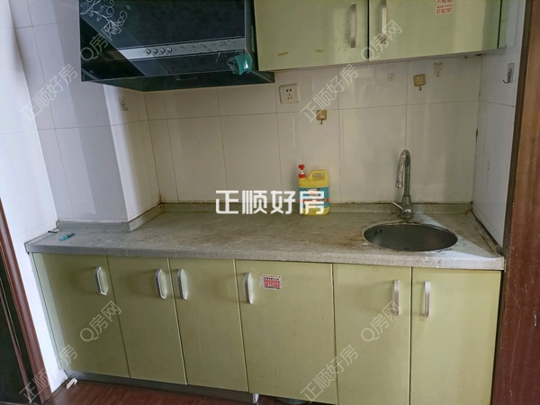 厨房