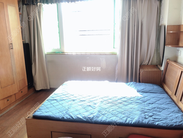 客厅