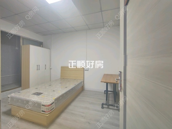 主卧