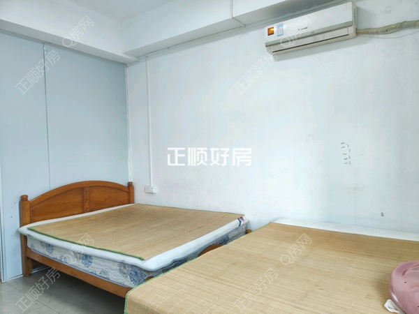 主卧