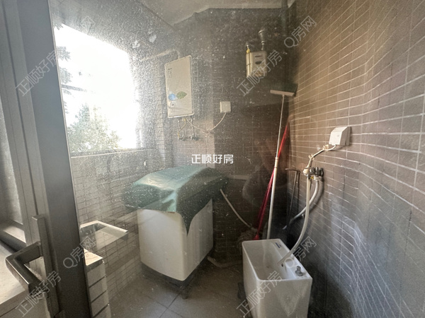 客厅