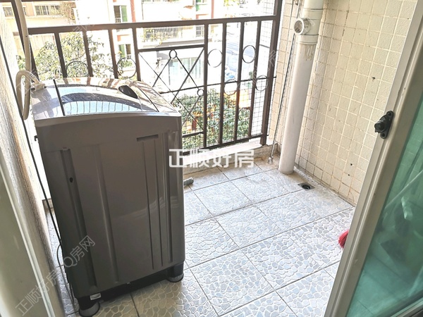 客厅