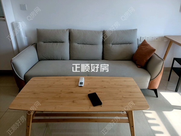 客厅