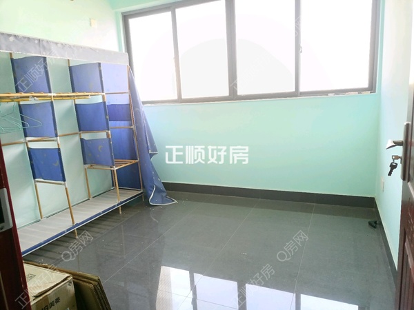 主卧