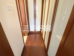 s9107FA7DE0E3469F8C516E18DE6125B1.jpg