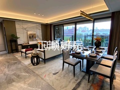 客厅