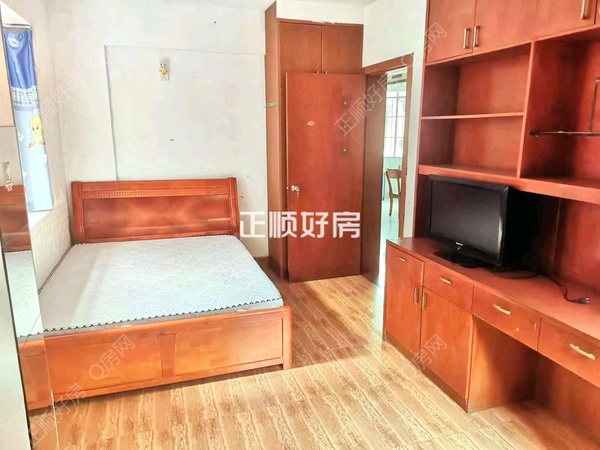 主卧