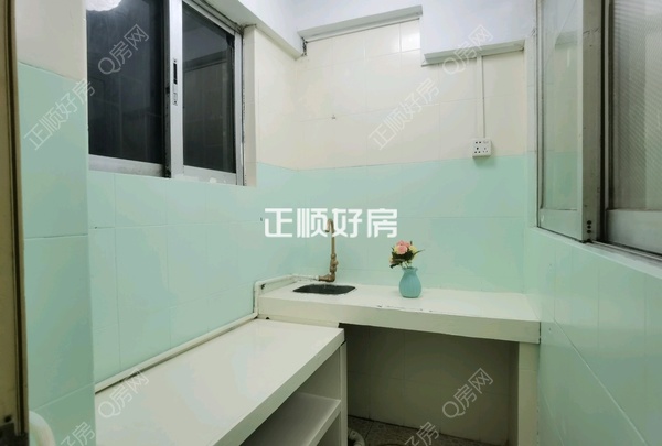 厨房