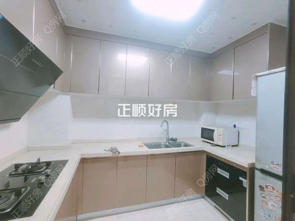 厨房