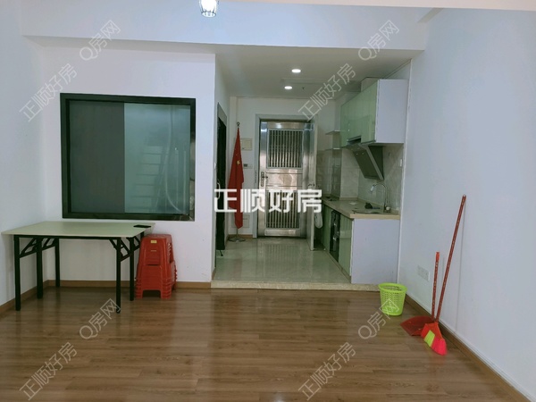 客厅