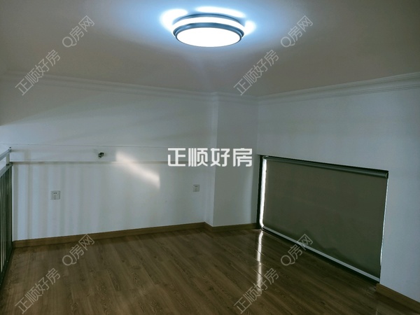 客厅