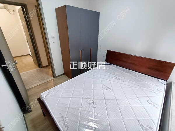 次卧