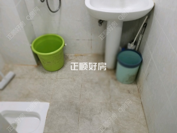 客厅