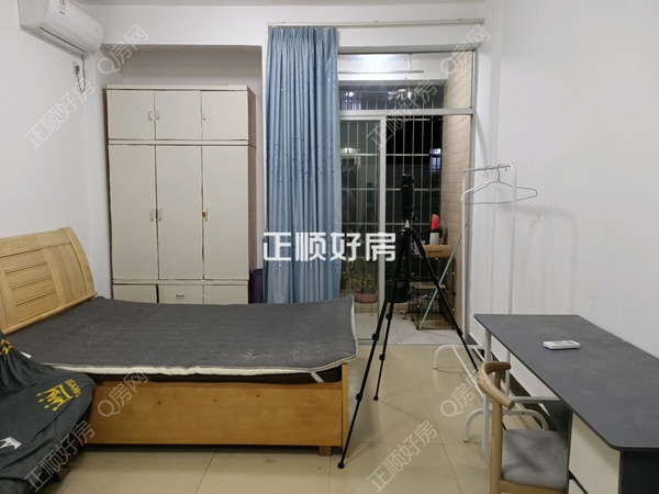 客厅