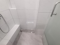 s2AE4969DF2684F65B56C2894FB5FD963.jpg