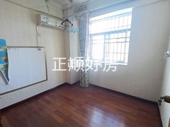 次卧